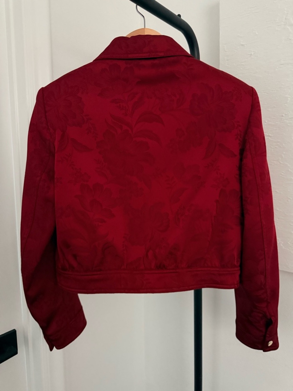 Zara Red Floral Waist Length Jacket with Gold Buttons - Picture 2 of 6